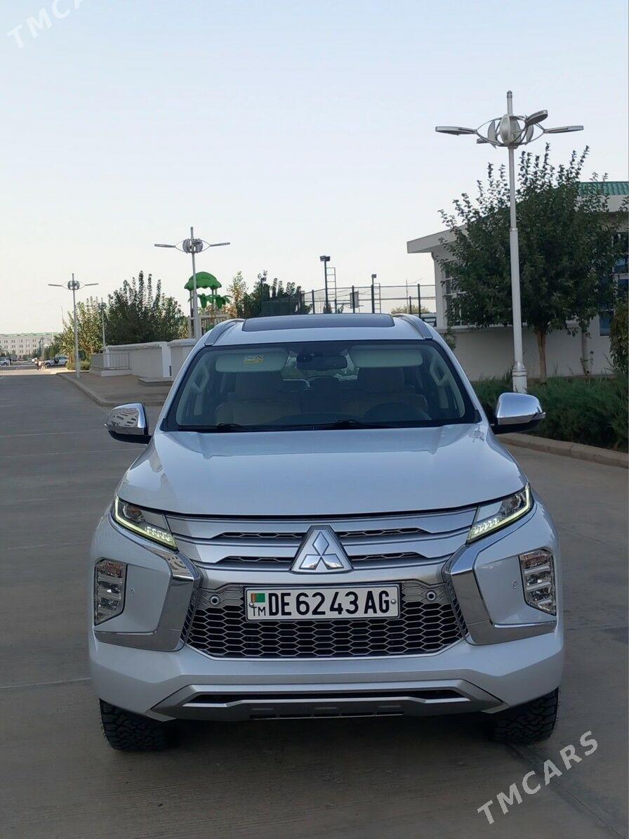 Mitsubishi Pajero 2020 - 438 000 TMT - Aşgabat - img 2