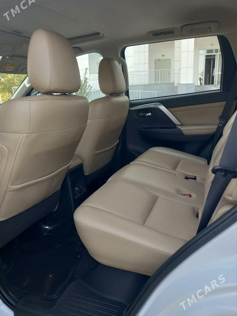 Mitsubishi Pajero 2020 - 438 000 TMT - Aşgabat - img 9