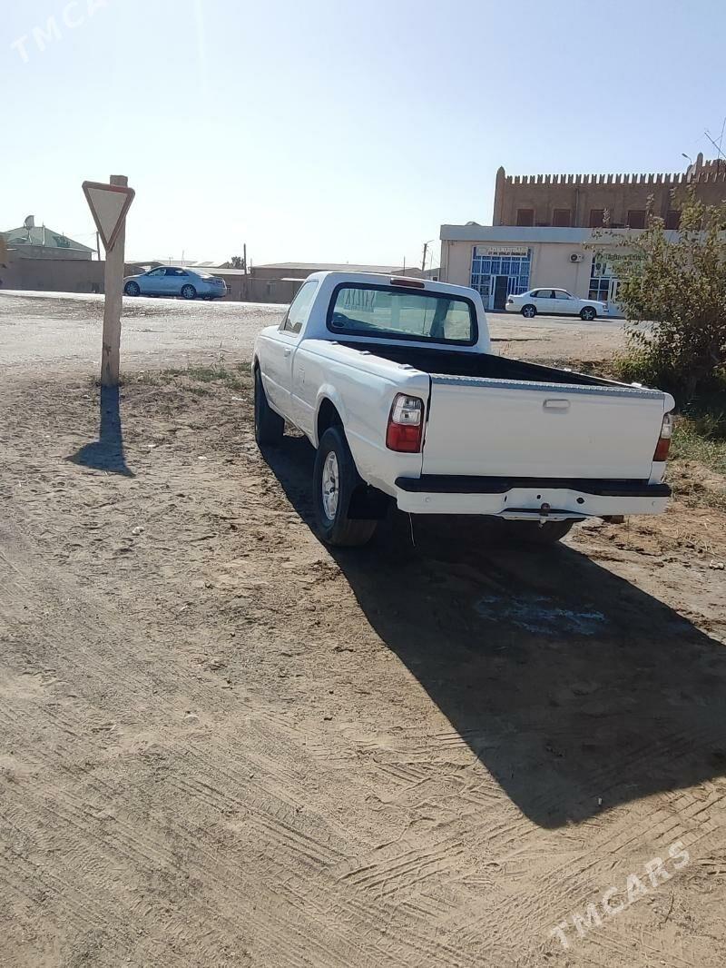 Toyota Camry 2001 - 30 000 TMT - Чарджоу - img 1