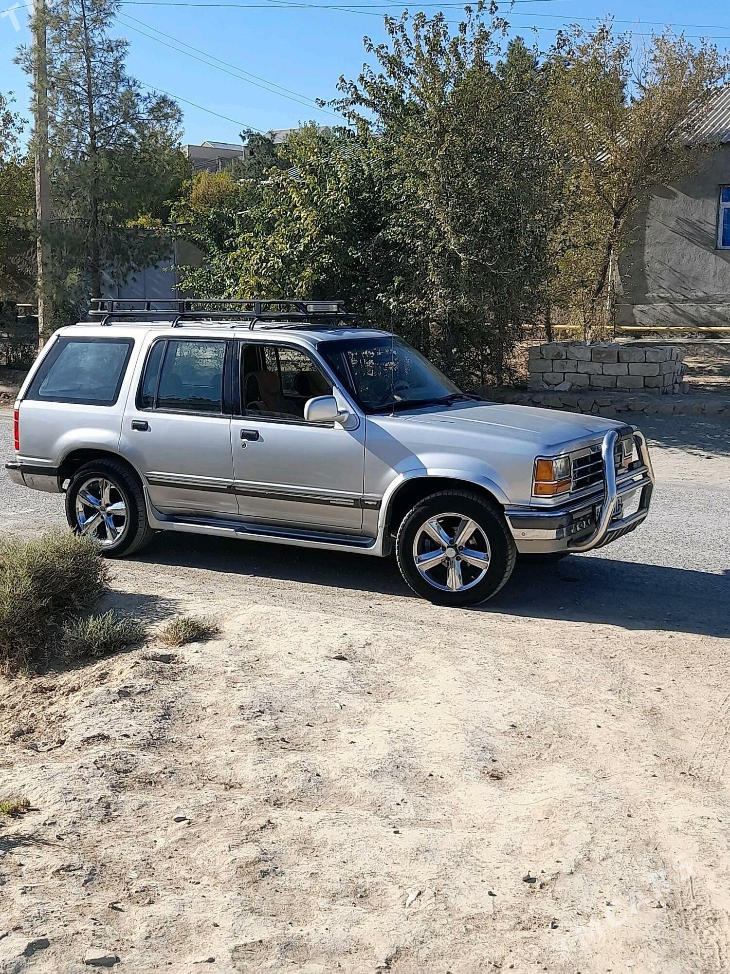 Ford Explorer 1994 - 40 000 TMT - Magdanly - img 1