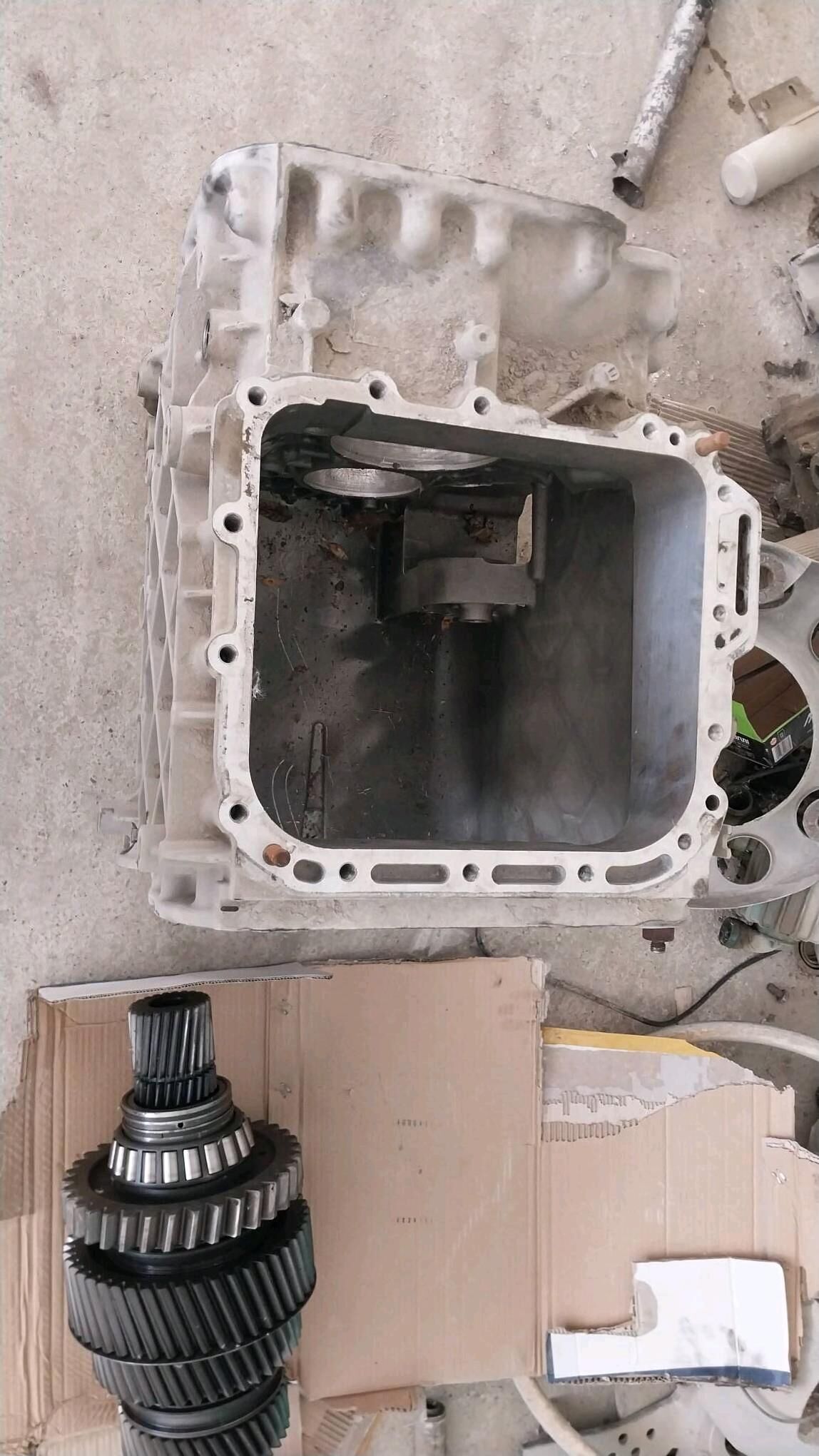 Volvo adam kelle karopka zapca 75 000 TMT - Büzmeýin - img 7