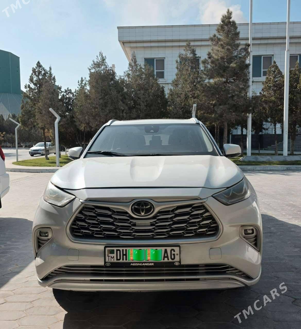 Toyota Highlander 2021 - 440 000 TMT - Ашхабад - img 1