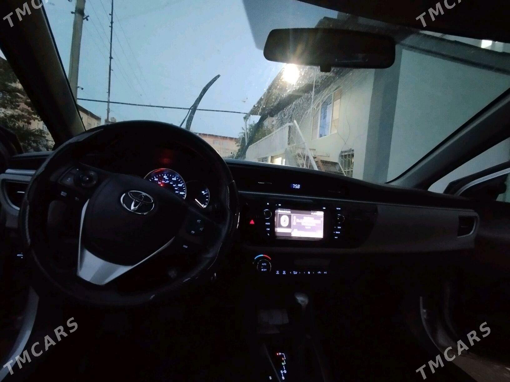 Toyota Corolla 2016 - 200 000 TMT - Мары - img 3