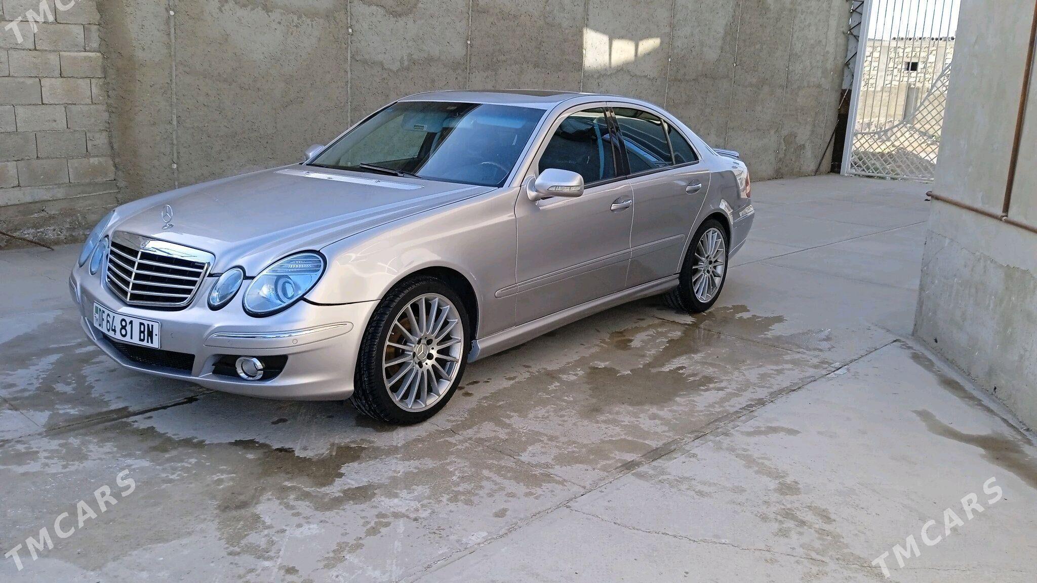 Mercedes-Benz E320 2004 - 150 000 TMT - Balkanabat - img 1