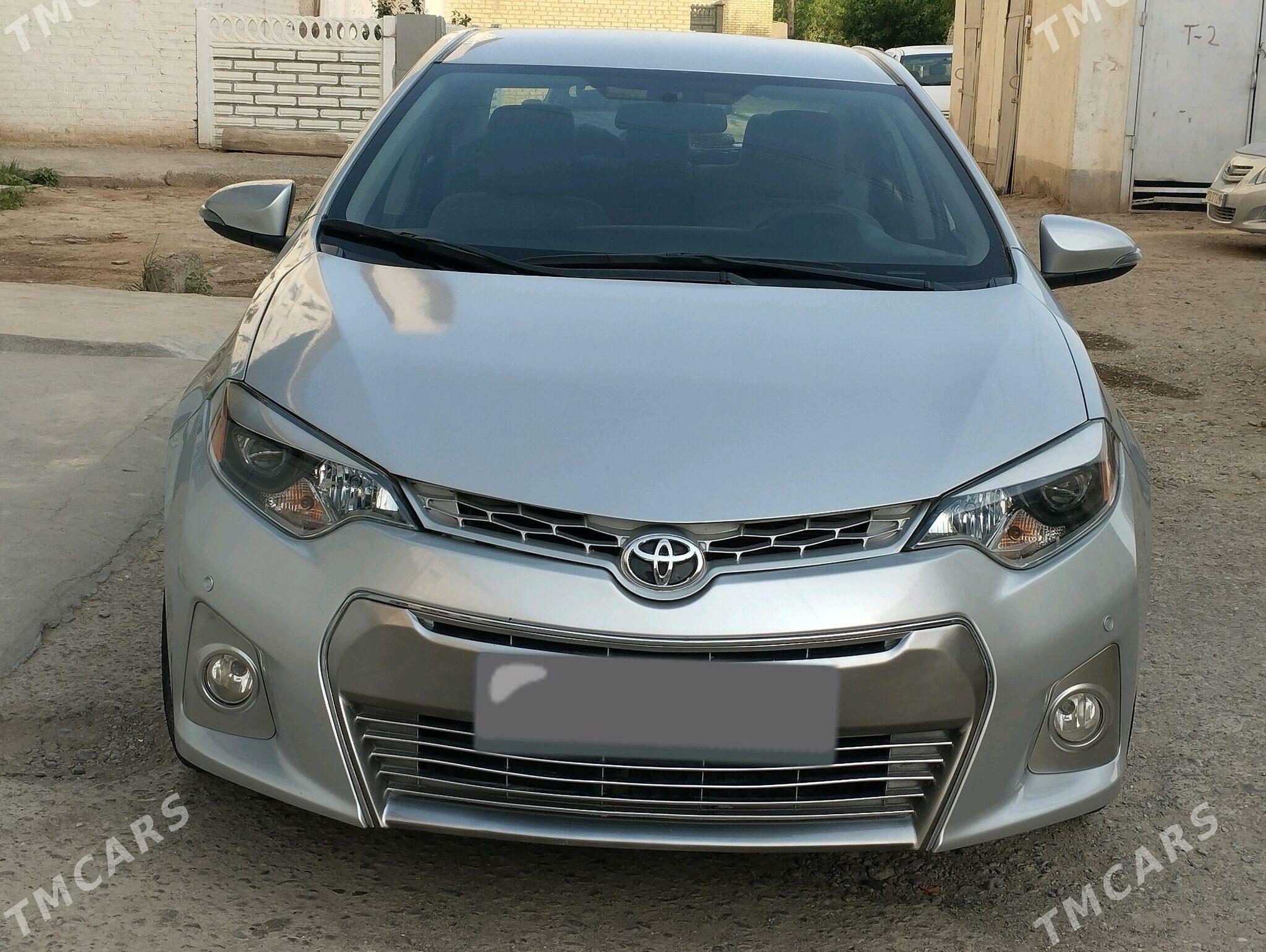 Toyota Corolla 2016 - 200 000 TMT - Мары - img 1