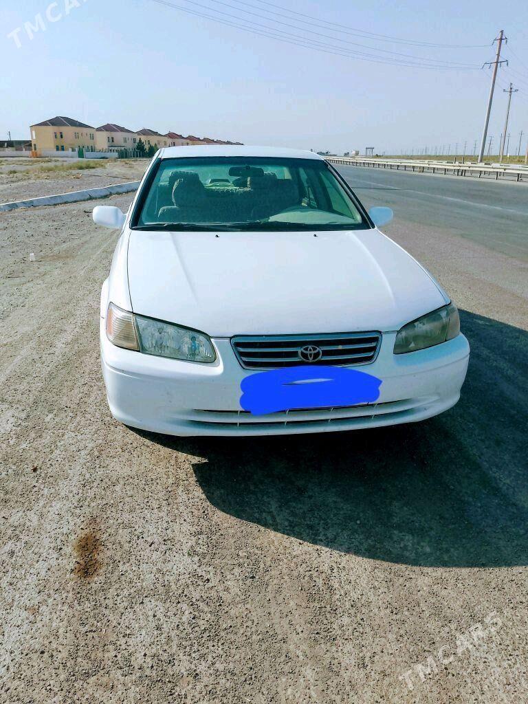 Toyota Camry 2001 - 140 000 TMT - Kaka - img 2