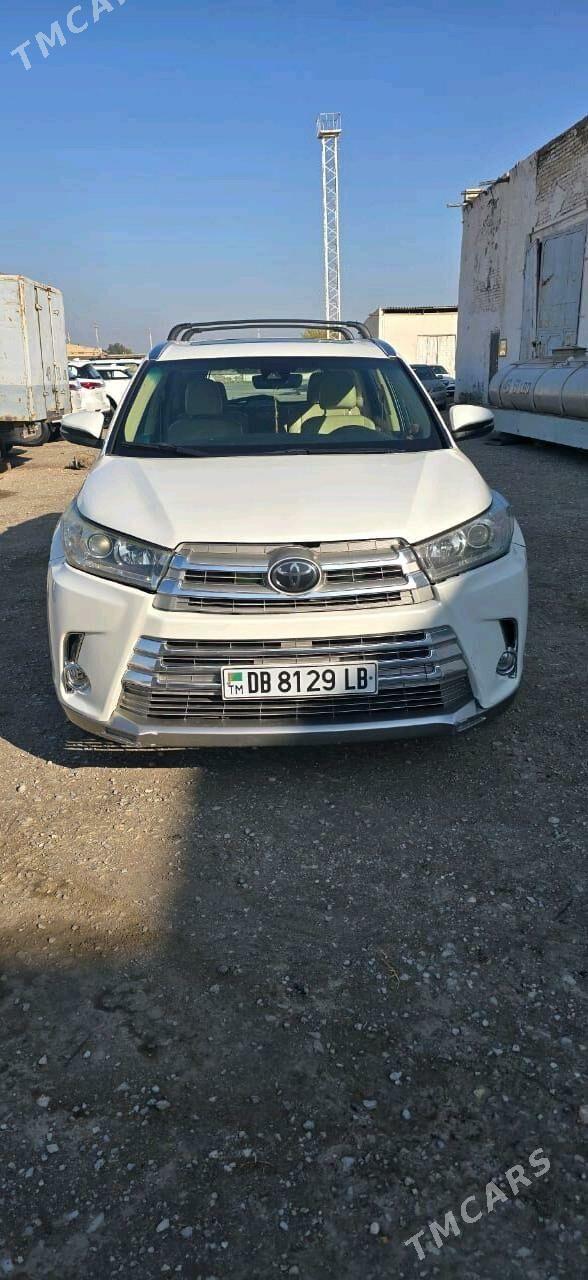 Toyota Highlander 2019 - 470 000 TMT - Türkmenabat - img 1