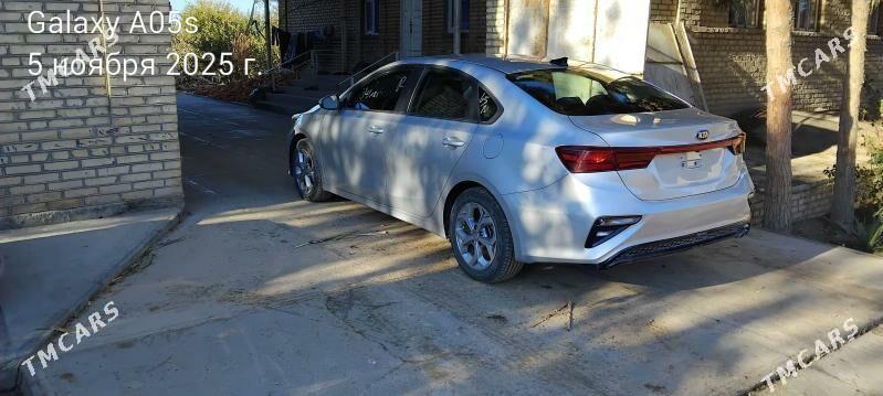 Kia Forte 2020 - 220 000 TMT - Байрамали - img 3
