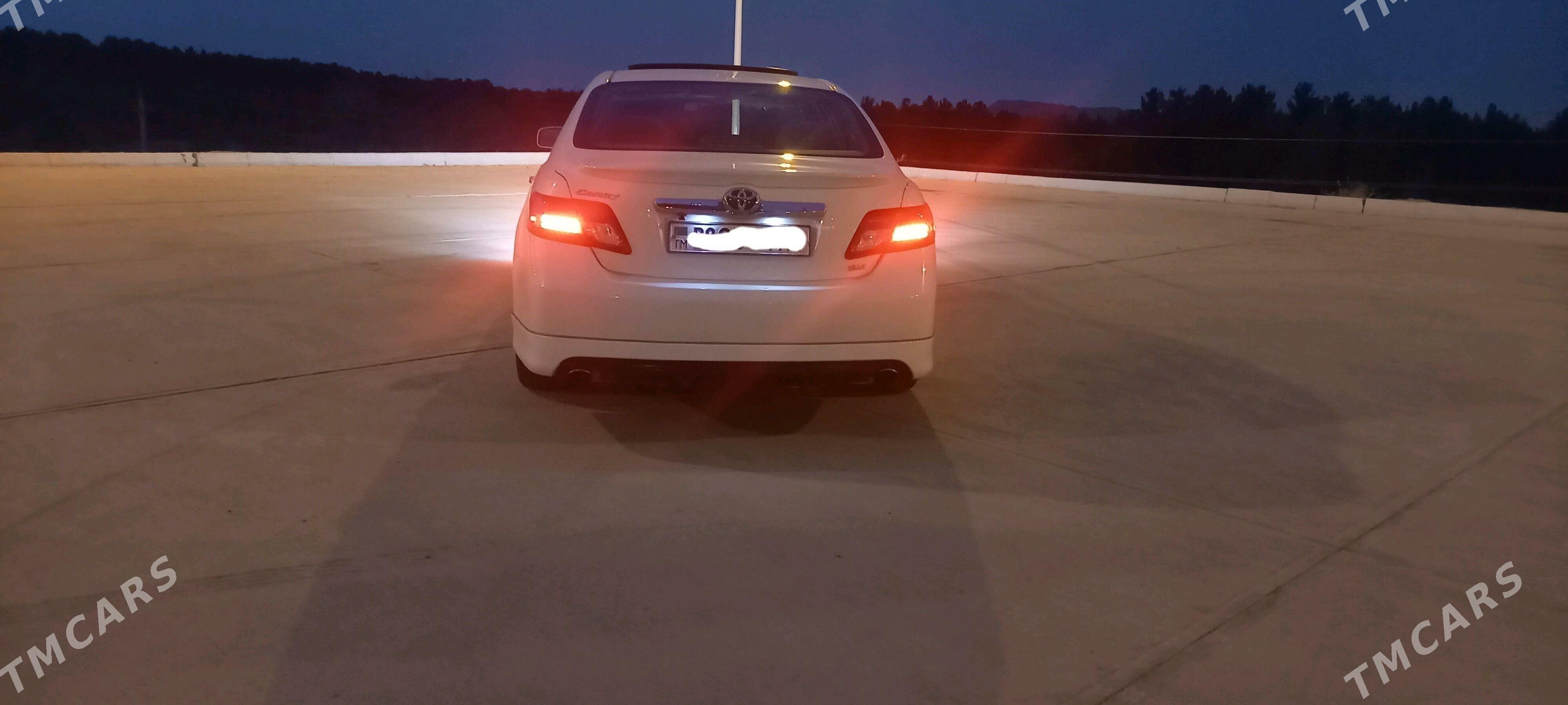 Toyota Camry 2011 - 210 000 TMT - Ашхабад - img 2