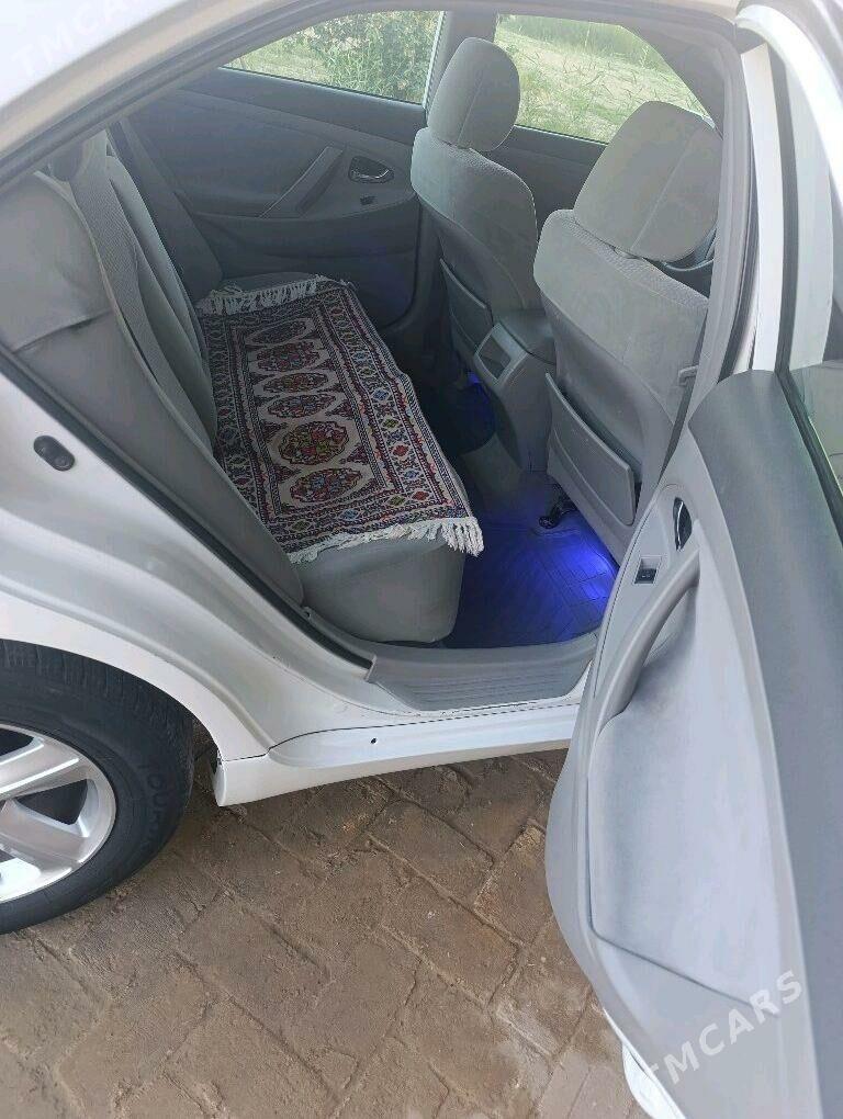 Toyota Camry 2010 - 170 000 TMT - Mary - img 7