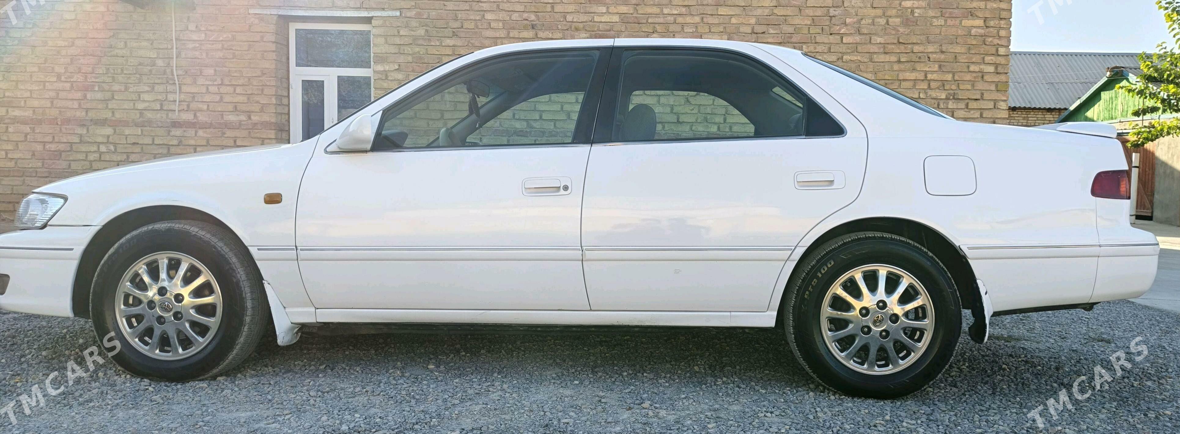 Toyota Camry 2000 - 138 000 TMT - Мары - img 4