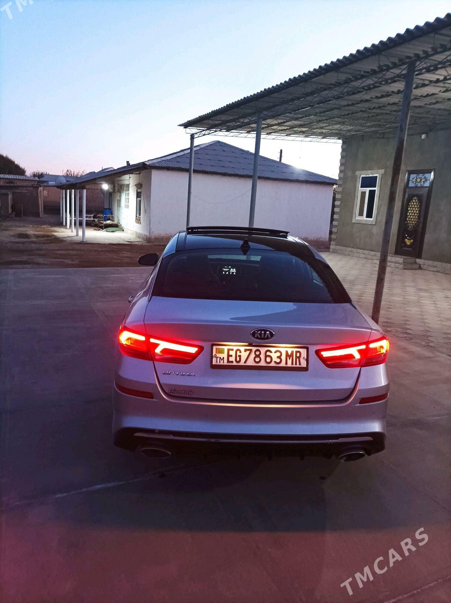 Kia Optima 2020 - 270 000 TMT - Türkmengala - img 2