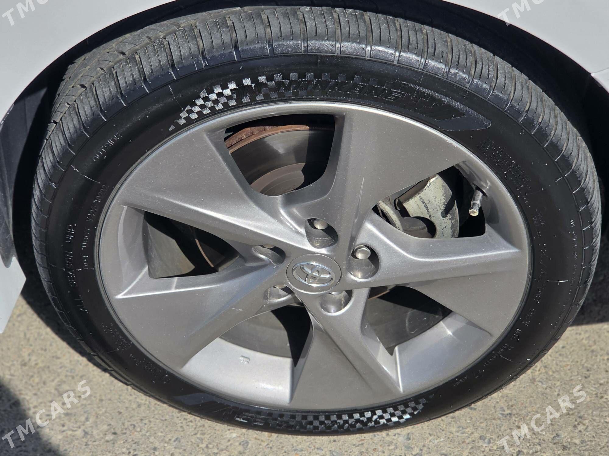 Toyota Camry 2012 - 235 000 TMT - Aşgabat - img 9