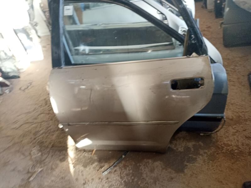 Avalon 2004 Cep yzky gapysy 400 TMT - Анев - img 1