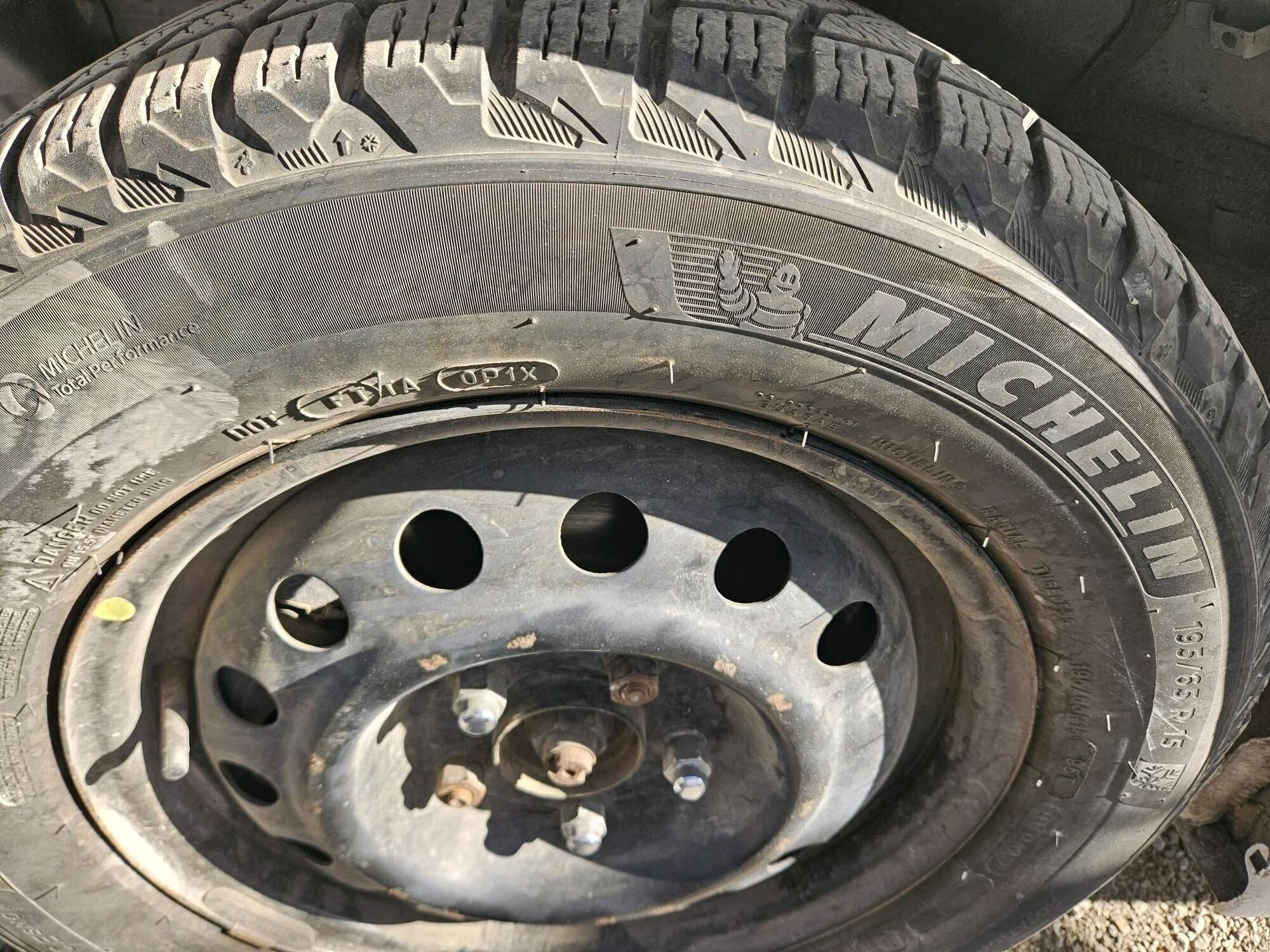 Mişlen Pakrişka 1 500 TMT - Ашхабад - img 1