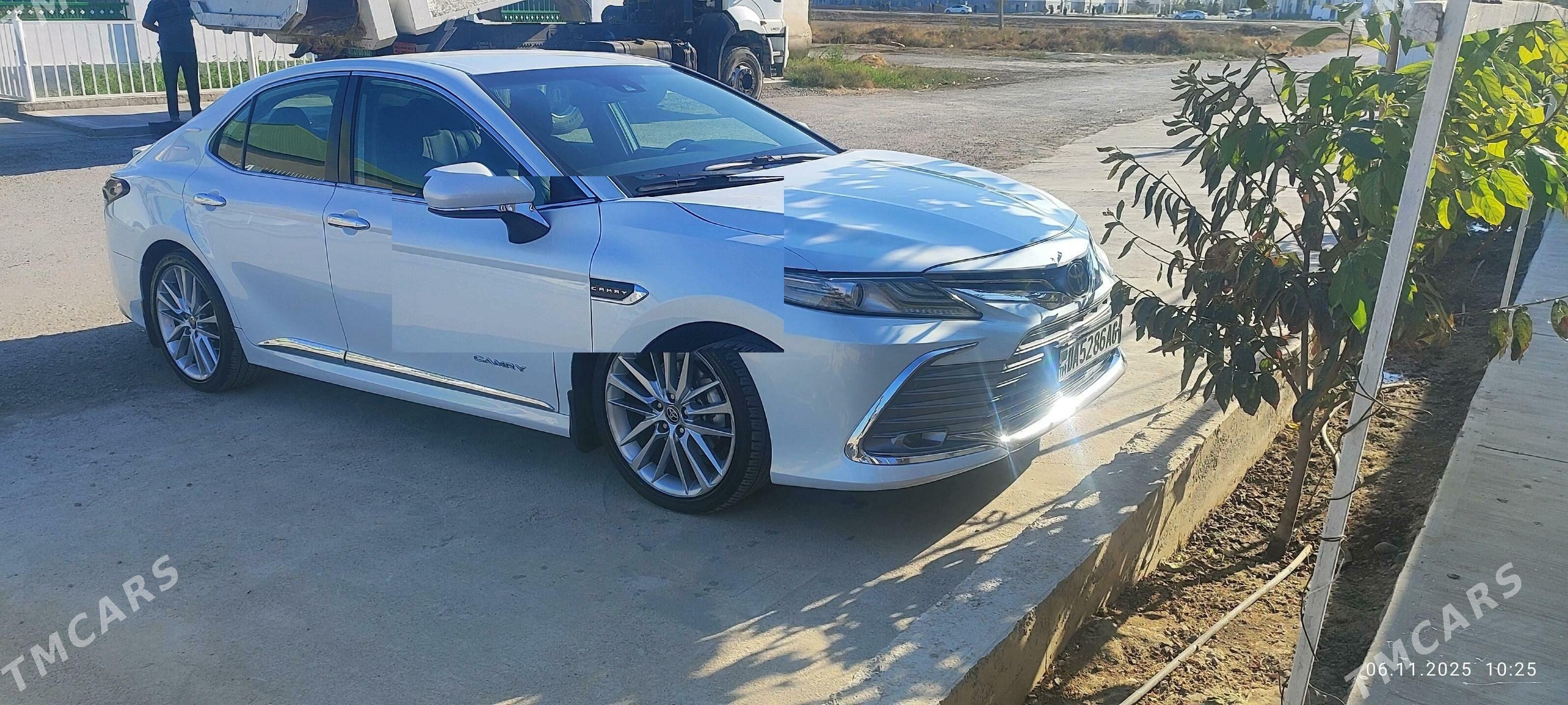 Toyota Camry 2019 - 280 000 TMT - Gurtly - img 1
