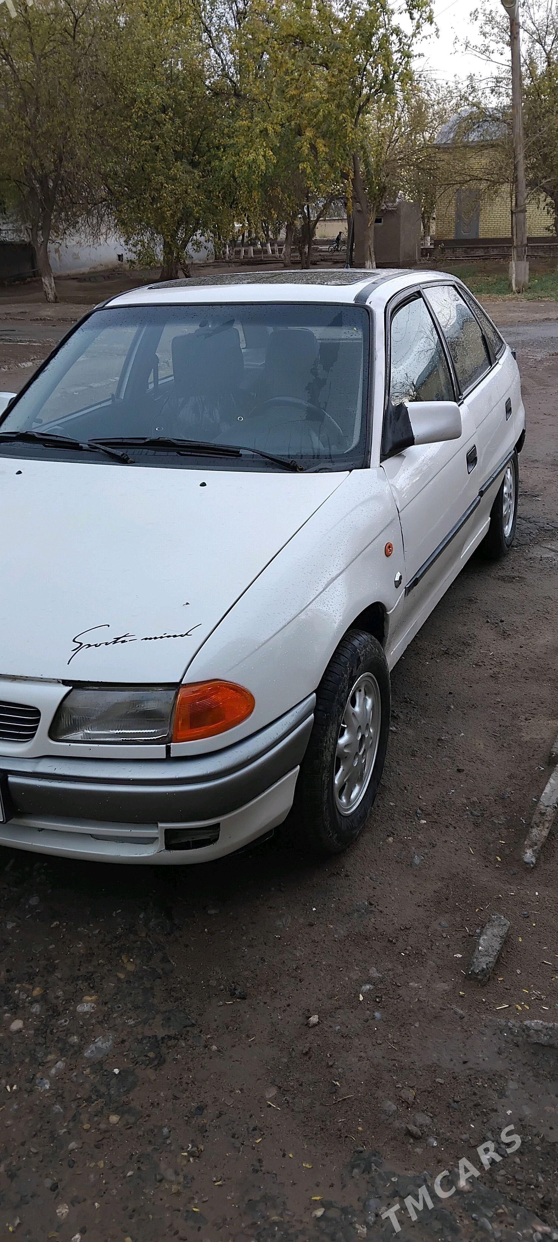 Opel Astra 1992 - 35 000 TMT - Mary - img 4