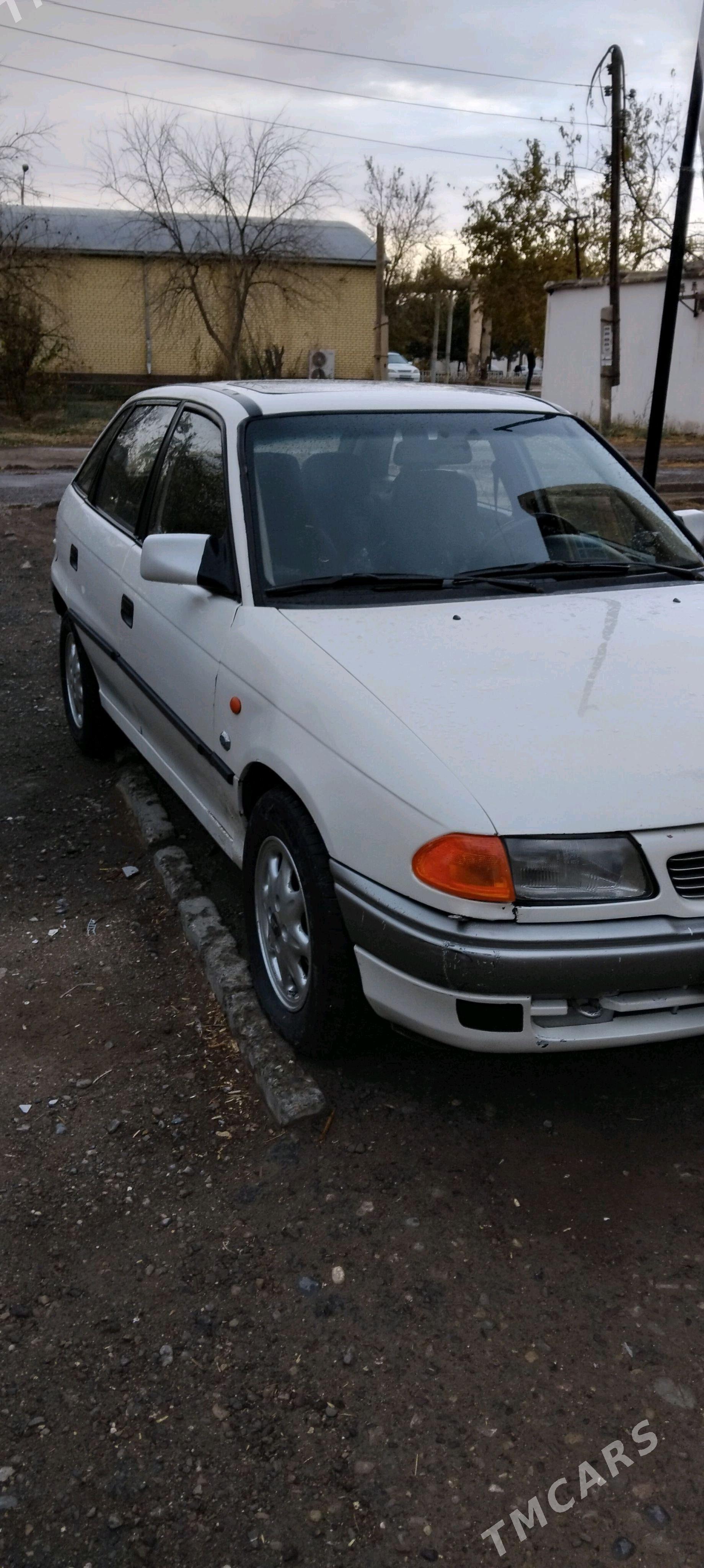 Opel Astra 1992 - 35 000 TMT - Mary - img 5