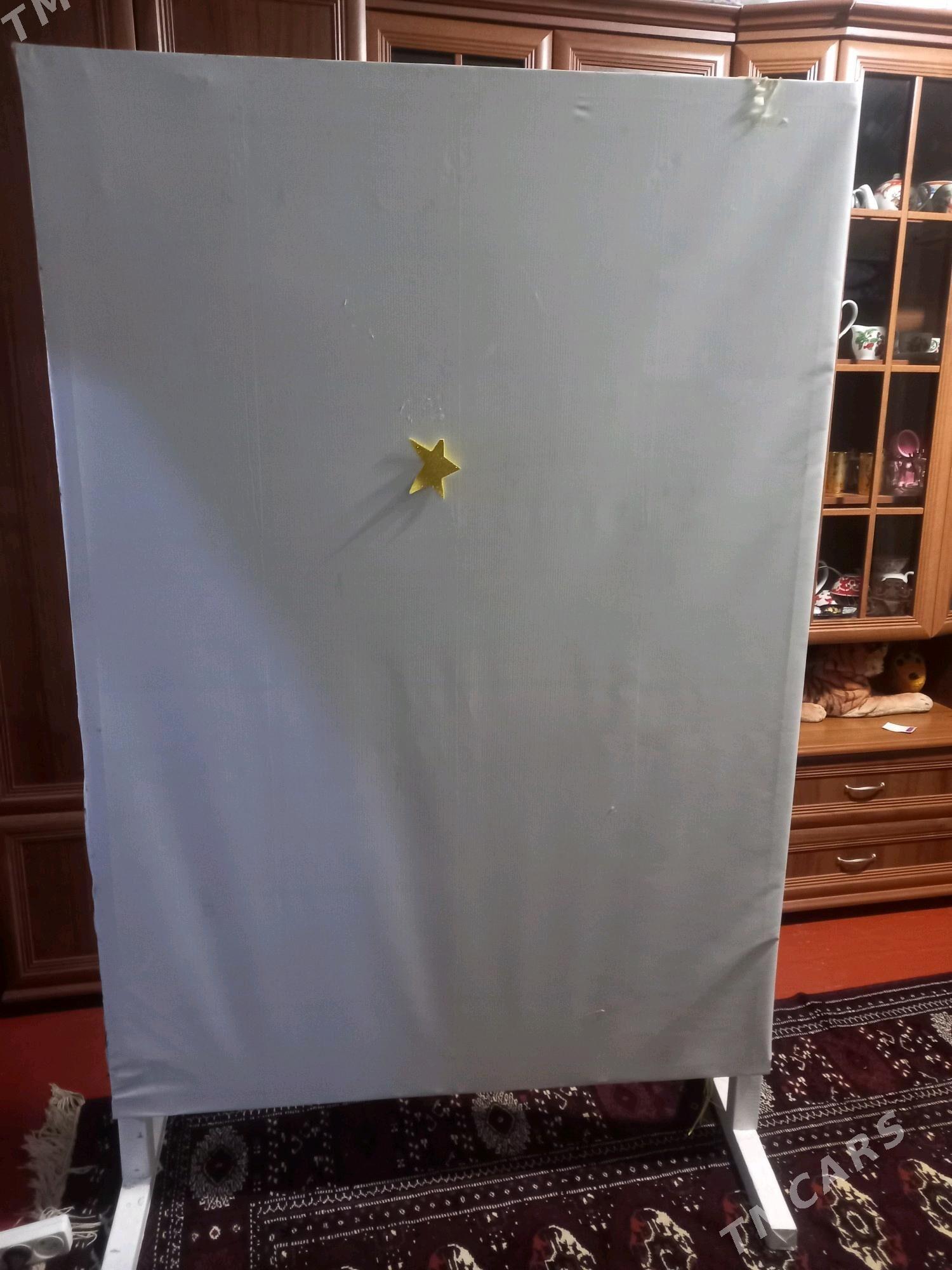 Bezeg banner plakart - Mary - img 2