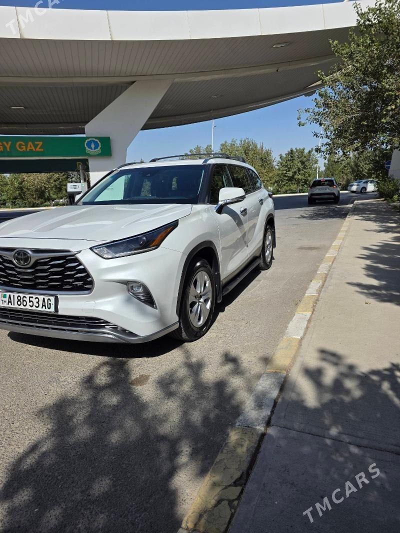 Toyota Highlander 2022 - 540 000 TMT - Ашхабад - img 4