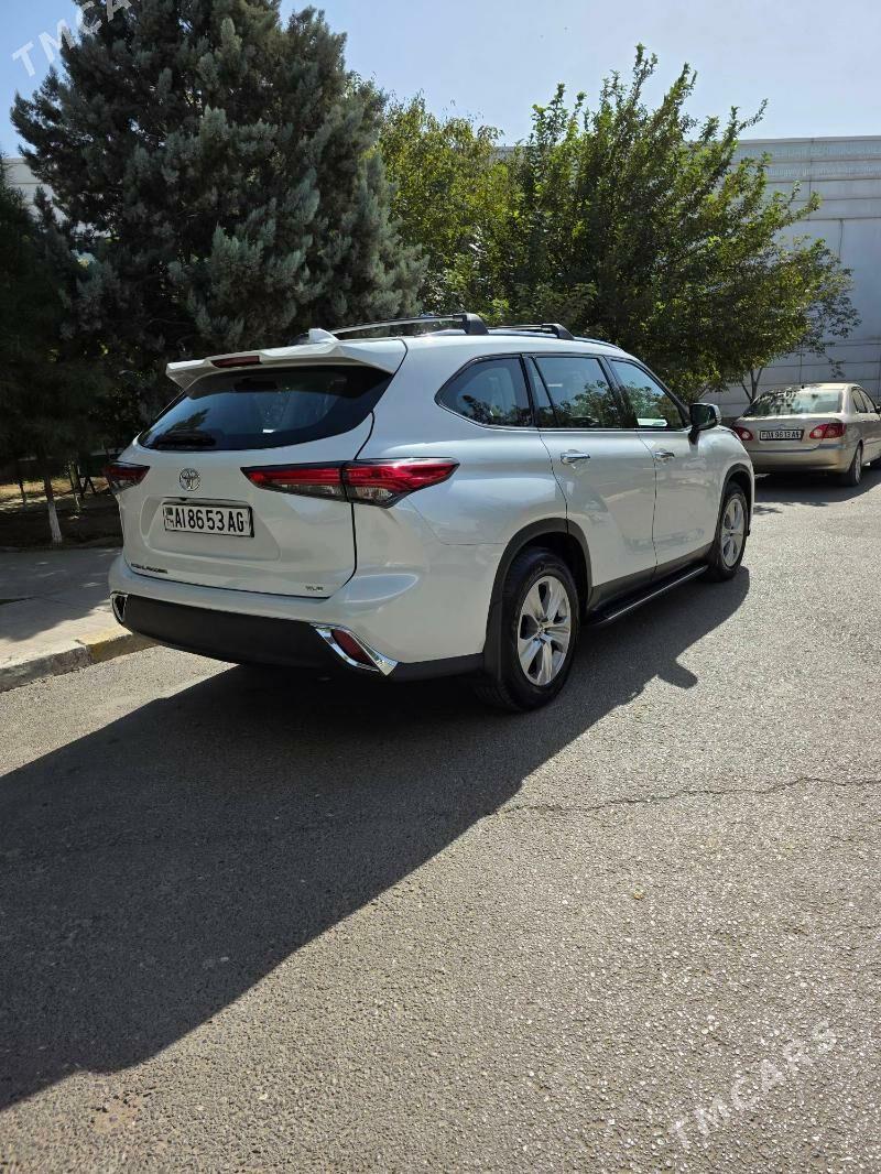 Toyota Highlander 2022 - 540 000 TMT - Ашхабад - img 2