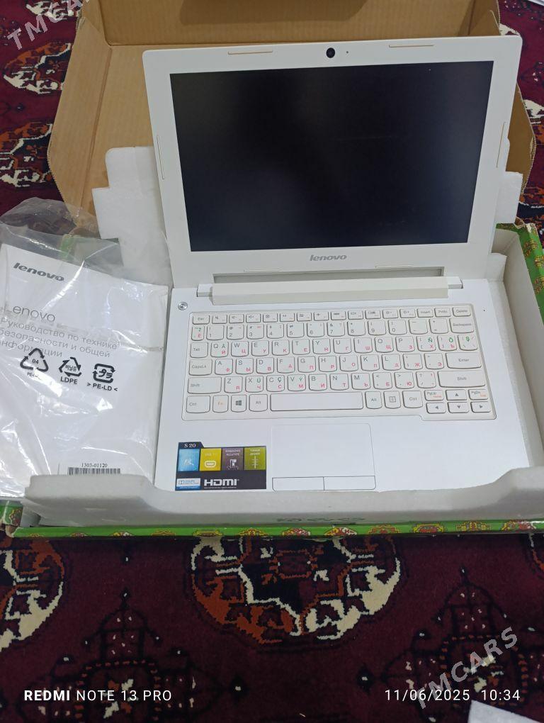 Lenovo S20-30 - Гумдаг - img 1