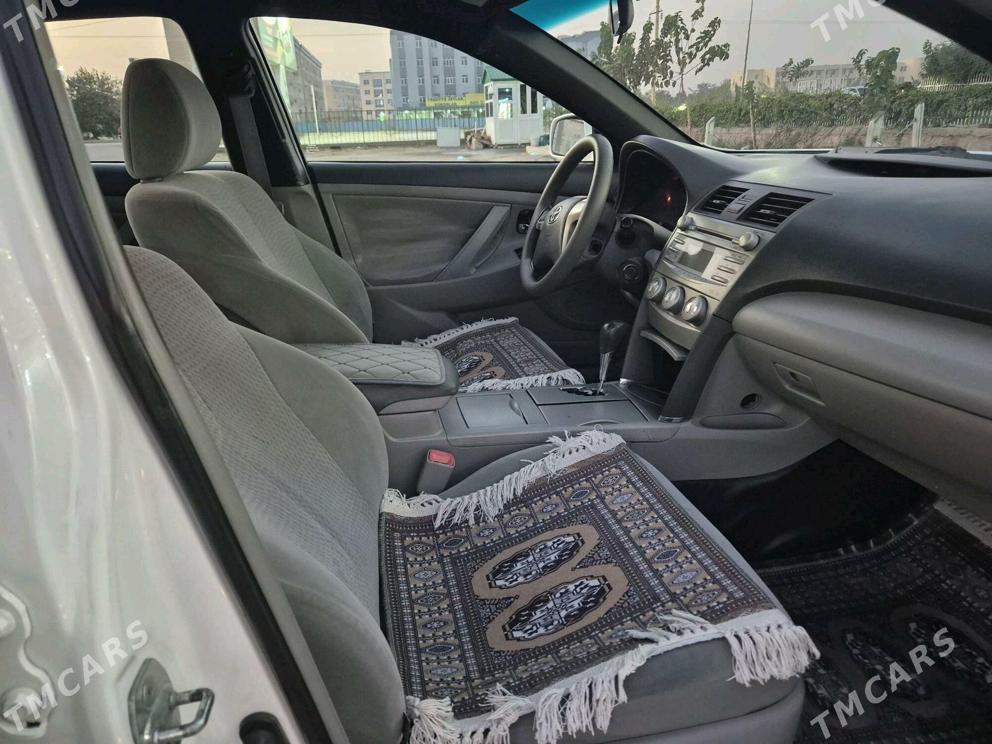 Toyota Camry 2010 - 170 000 TMT - Baýramaly - img 4