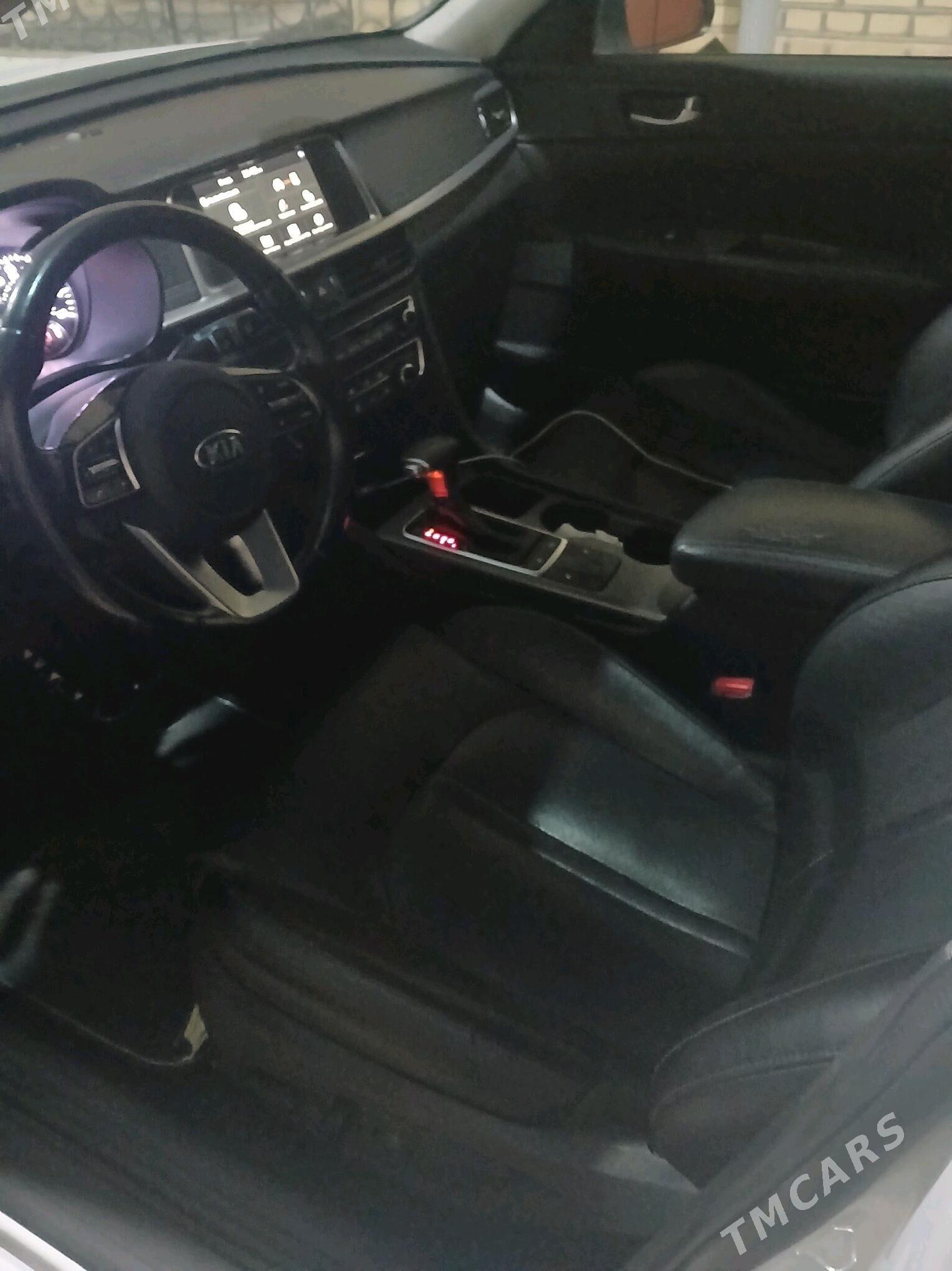 Kia Optima 2020 - 240 000 TMT - Мары - img 6