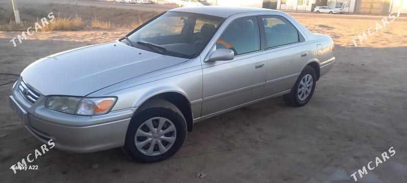 Toyota Camry 2001 - 160 000 TMT - етр. Туркменбаши - img 1