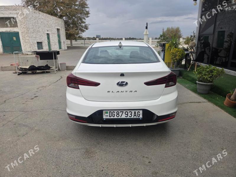 Hyundai Elantra 2020 - 210 000 TMT - Aşgabat - img 3