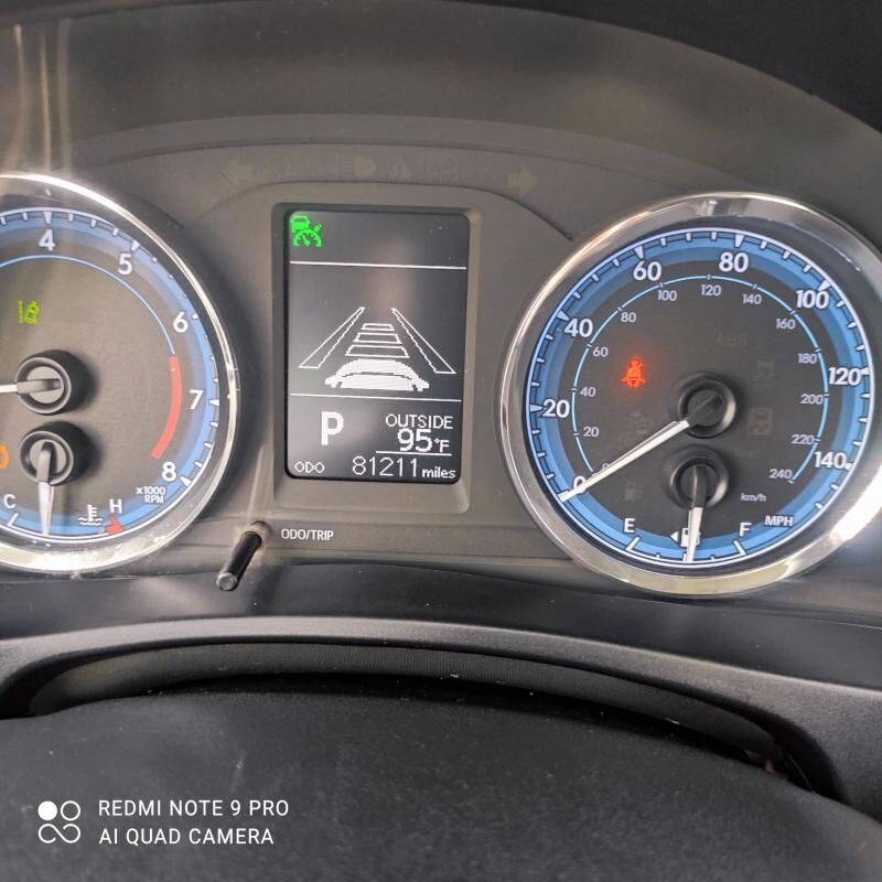 Toyota Corolla 2017 - 208 000 TMT - Мир 2 - img 5