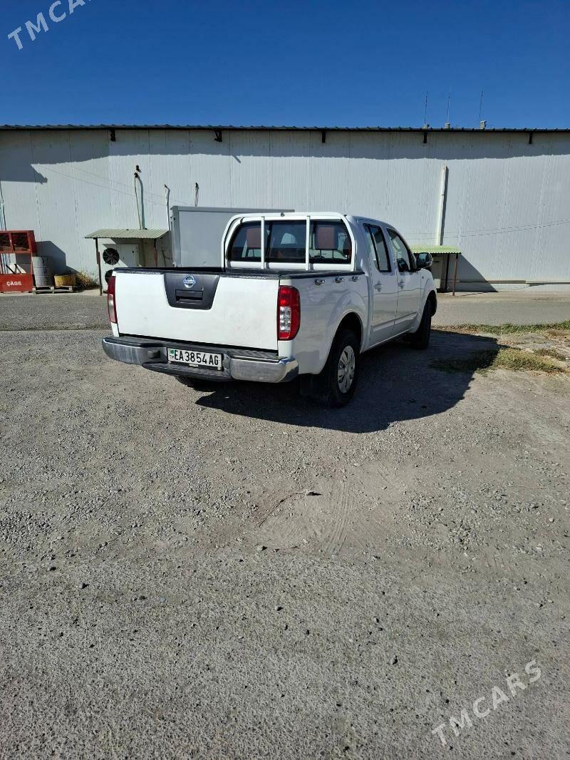 Nissan Navara 2014 - 150 000 TMT - Aşgabat - img 4