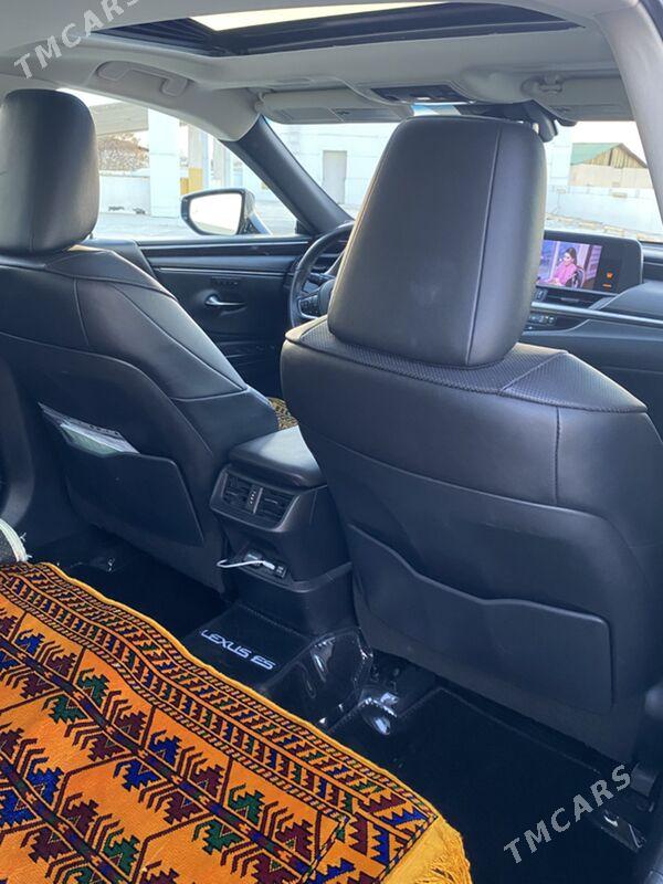 Lexus ES 350 2019 - 450 000 TMT - 10 мкр - img 6