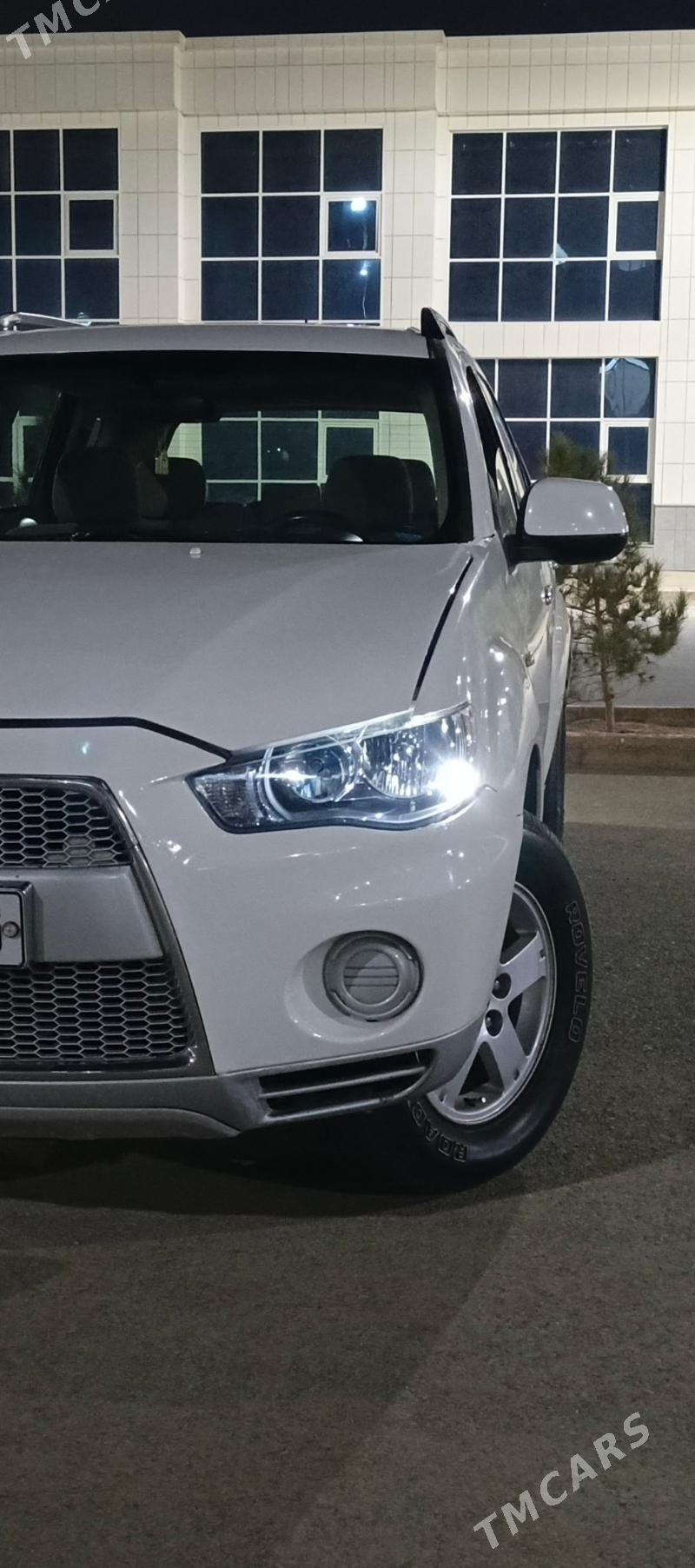 Mitsubishi Outlander 2012 - 165 000 TMT - Aşgabat - img 1