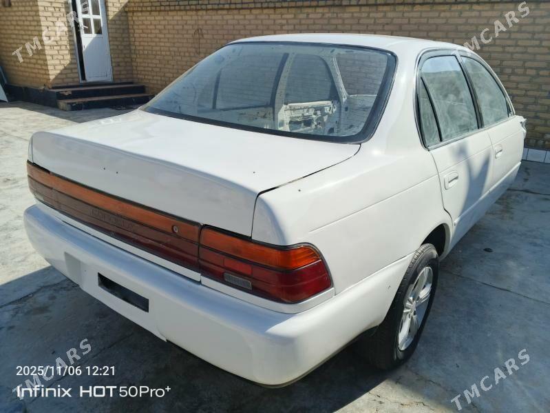Toyota Corolla 1994 - 24 000 TMT - Мары - img 1