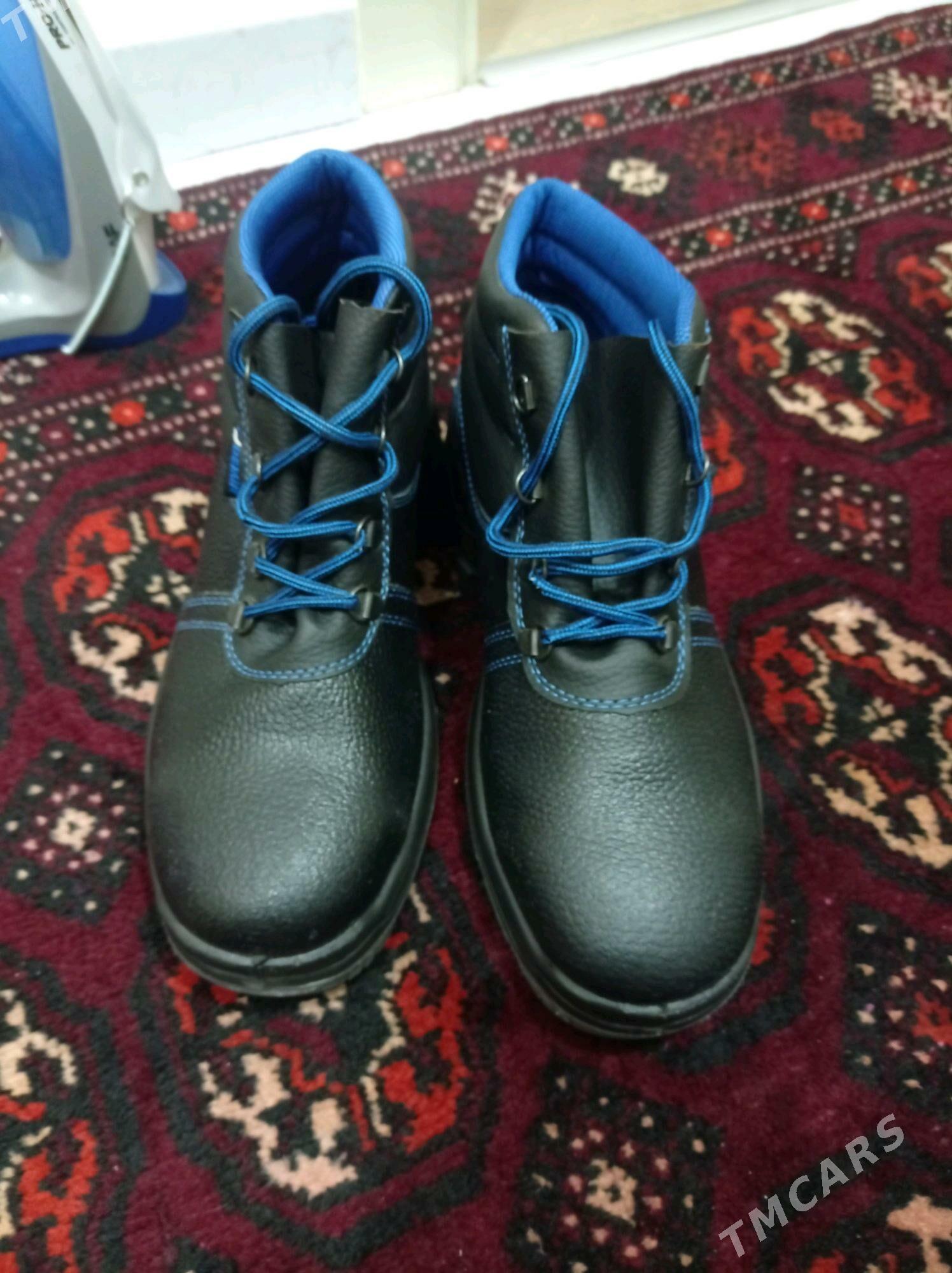 Adik boty - Туркменбаши - img 2