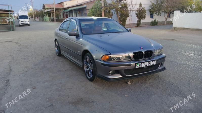 BMW E39 1999 - 133 000 TMT - Дашогуз - img 3
