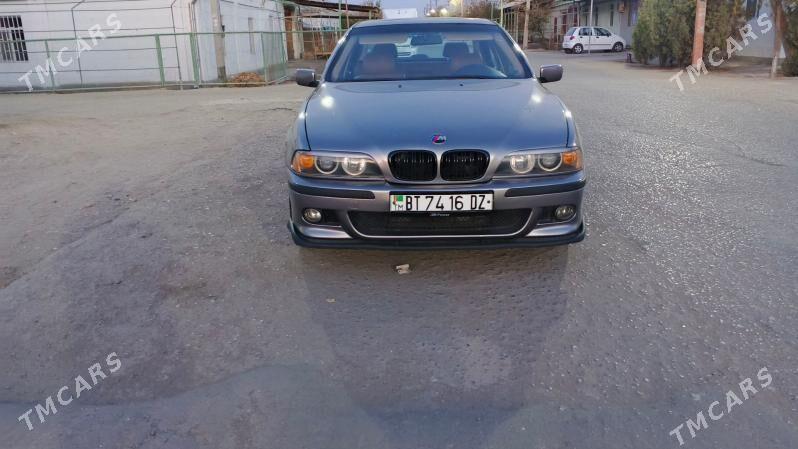 BMW E39 1999 - 133 000 TMT - Дашогуз - img 1