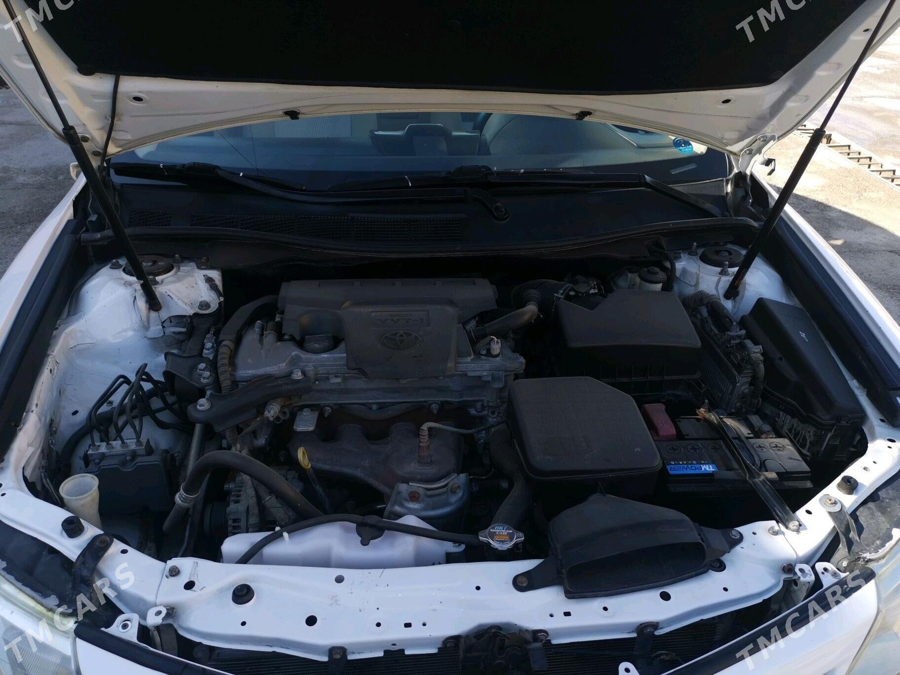 Toyota Camry 2012 - 205 000 TMT - Теджен - img 6