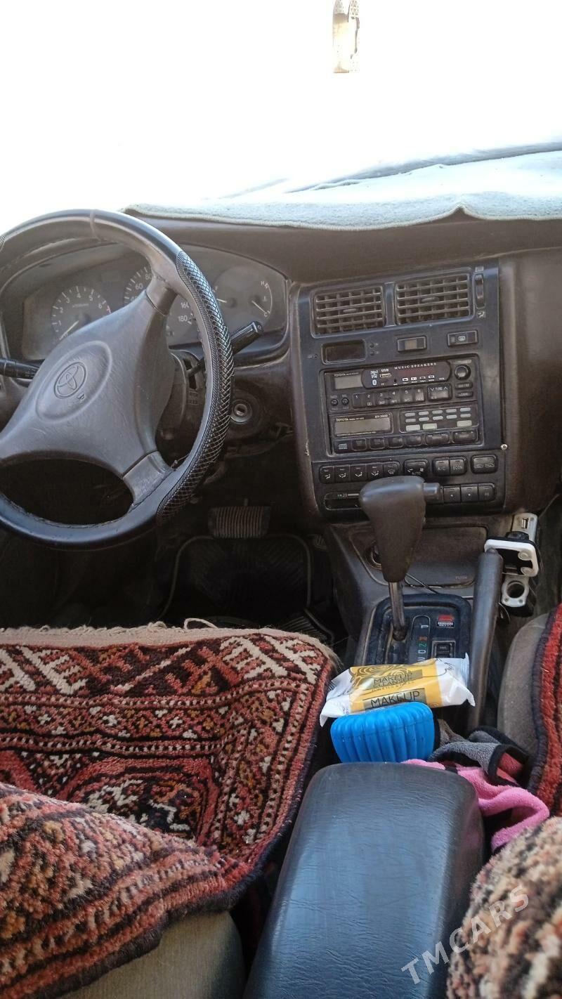 Toyota Corona 1992 - 60 000 TMT - Гурбансолтан Едже - img 6