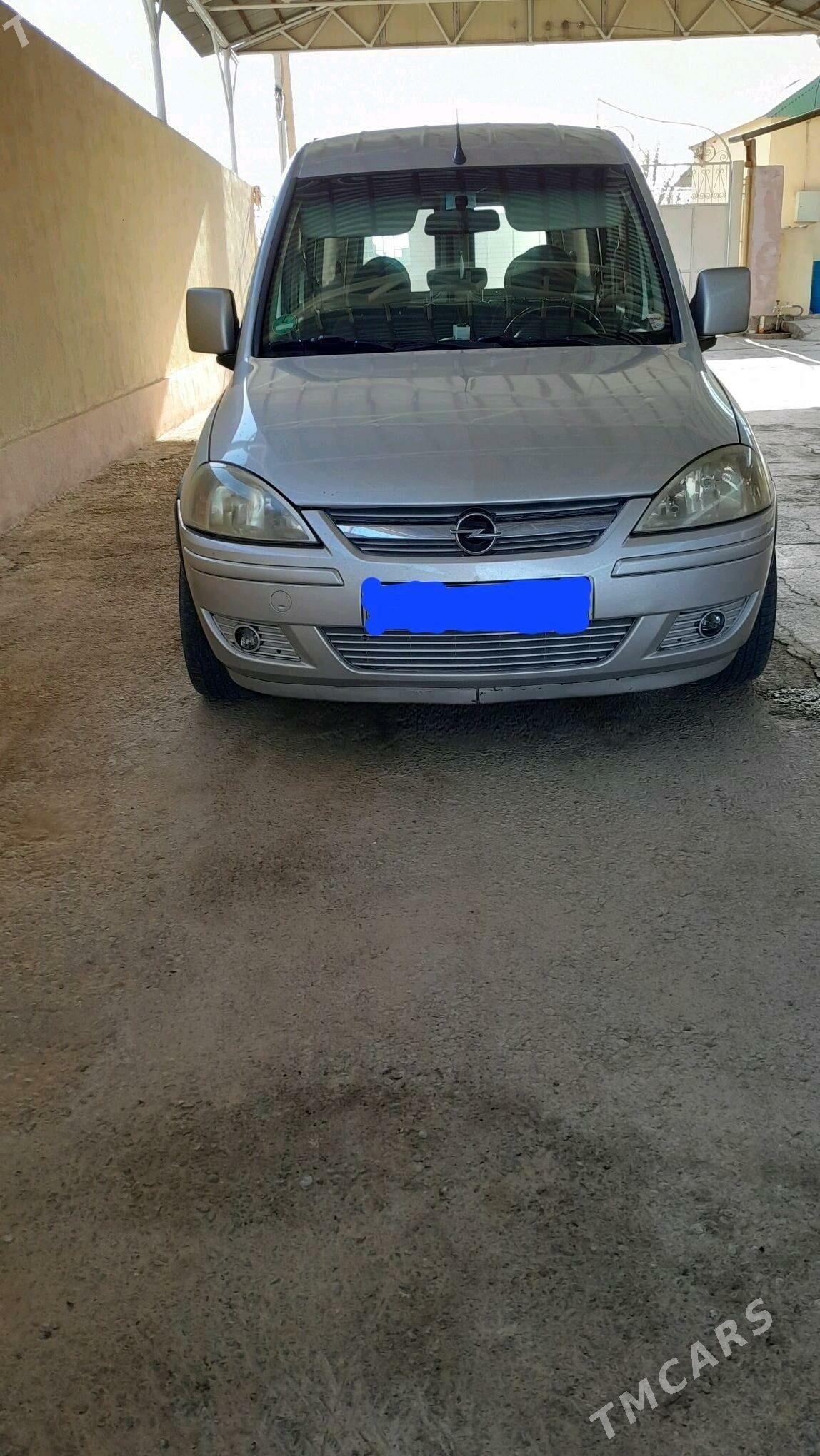 Opel Combo 2009 - 107 000 TMT - Gypjak - img 3