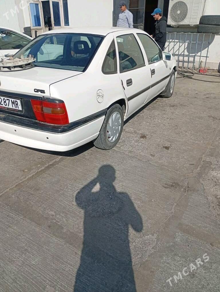Opel Vectra 1995 - 33 000 TMT - Mary - img 2