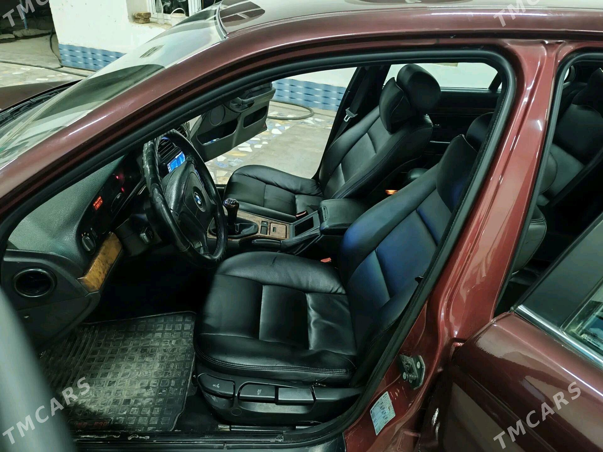 BMW E39 1998 - 92 000 TMT - Туркменабат - img 4