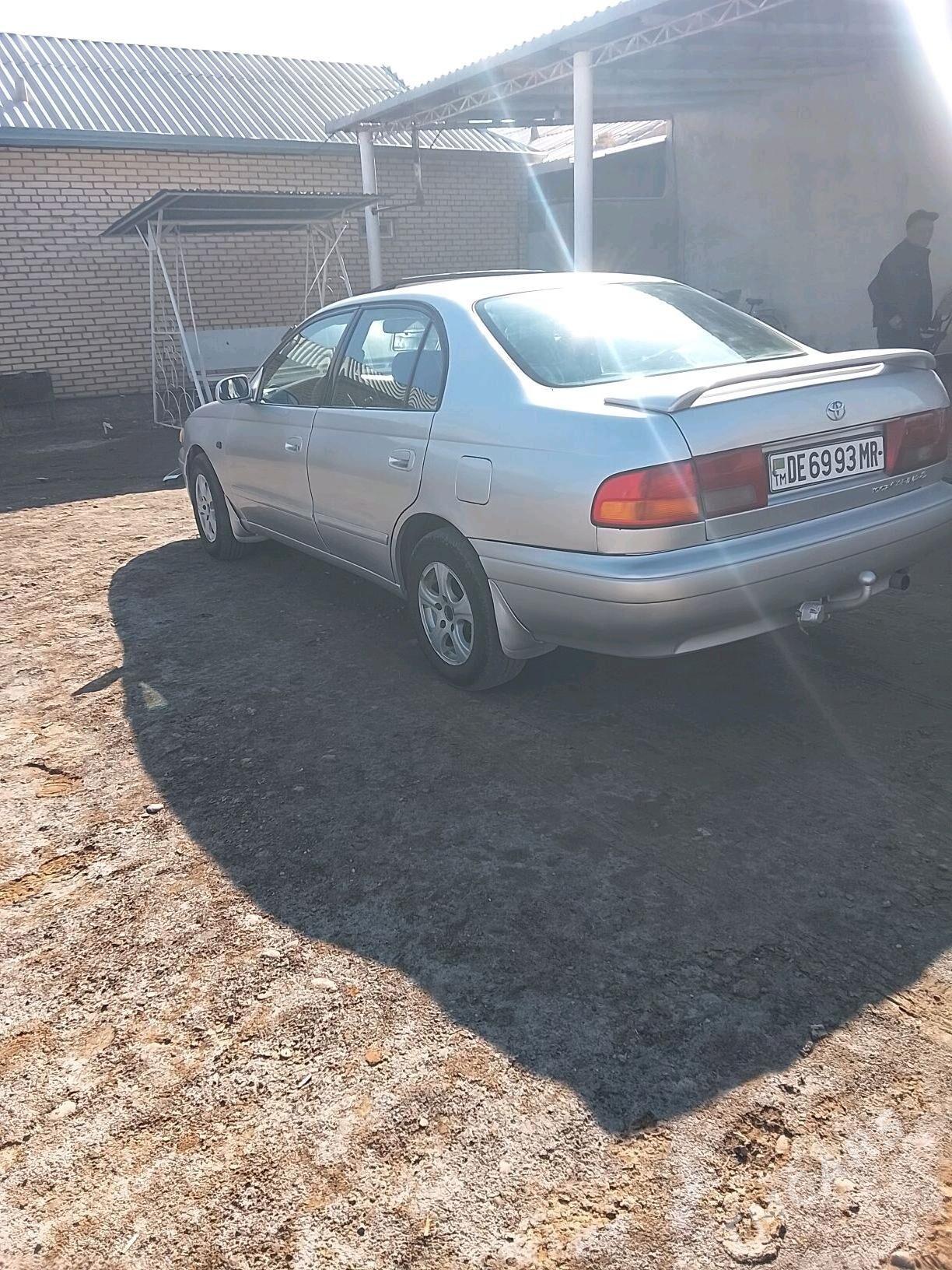 Toyota Carina 1996 - 65 000 TMT - Мары - img 1