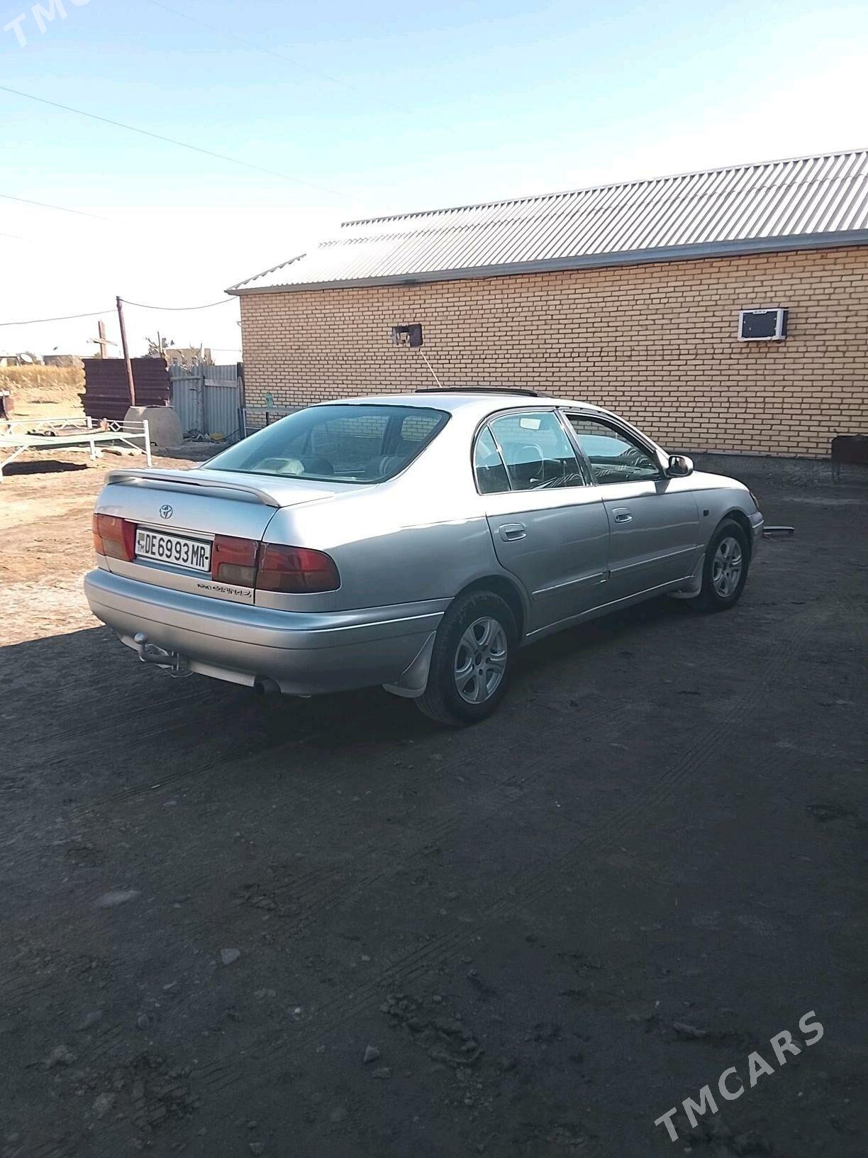 Toyota Carina 1996 - 65 000 TMT - Мары - img 2