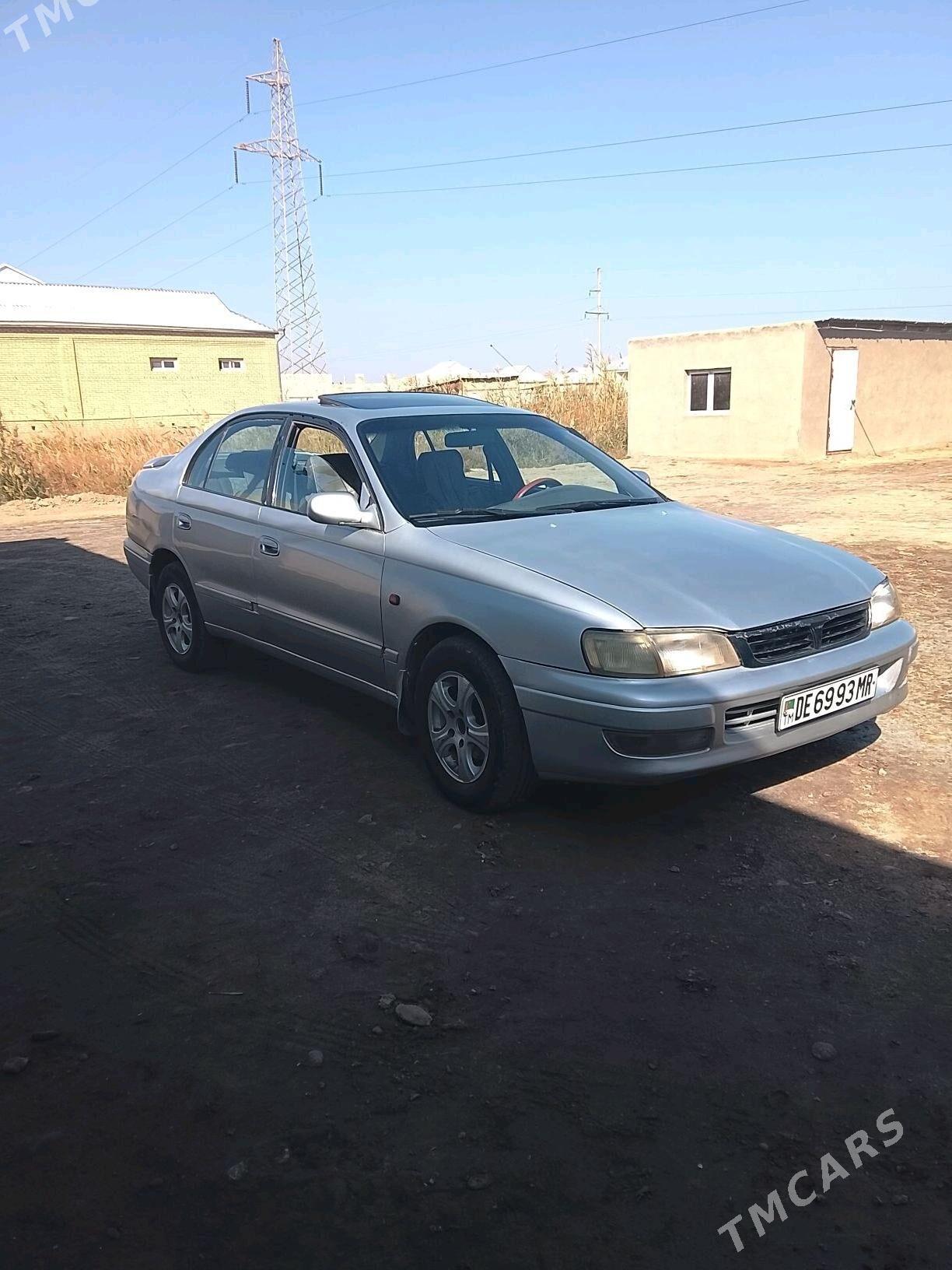 Toyota Carina 1996 - 65 000 TMT - Мары - img 4