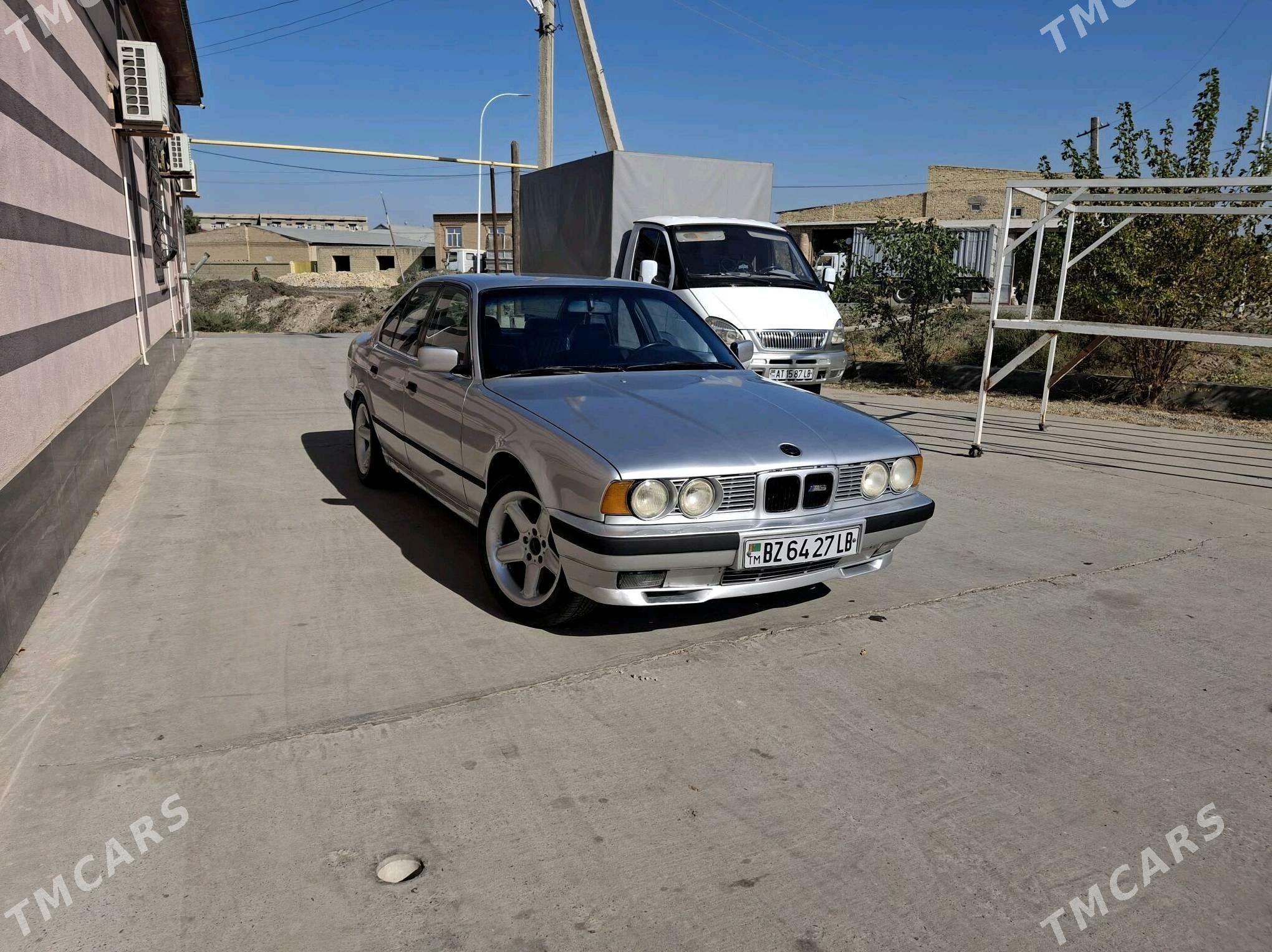 BMW 525 1993 - 49 000 TMT - Туркменабат - img 1