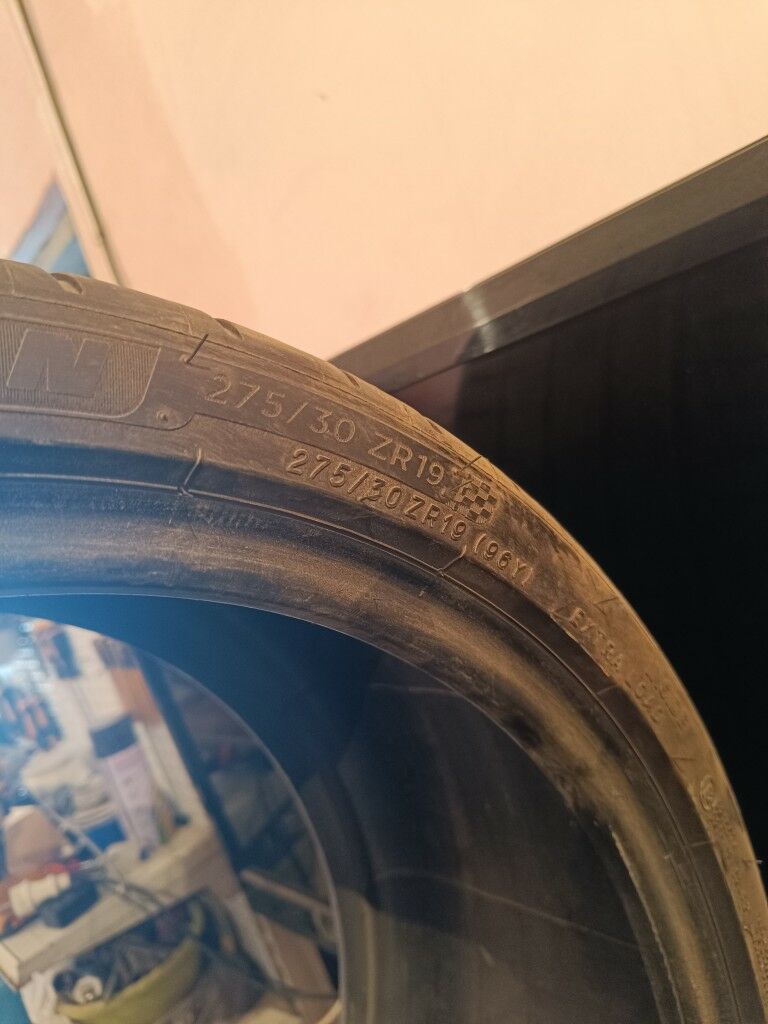 275/30/19 1 ştuk Michelin 1 000 TMT - Bedew - img 2