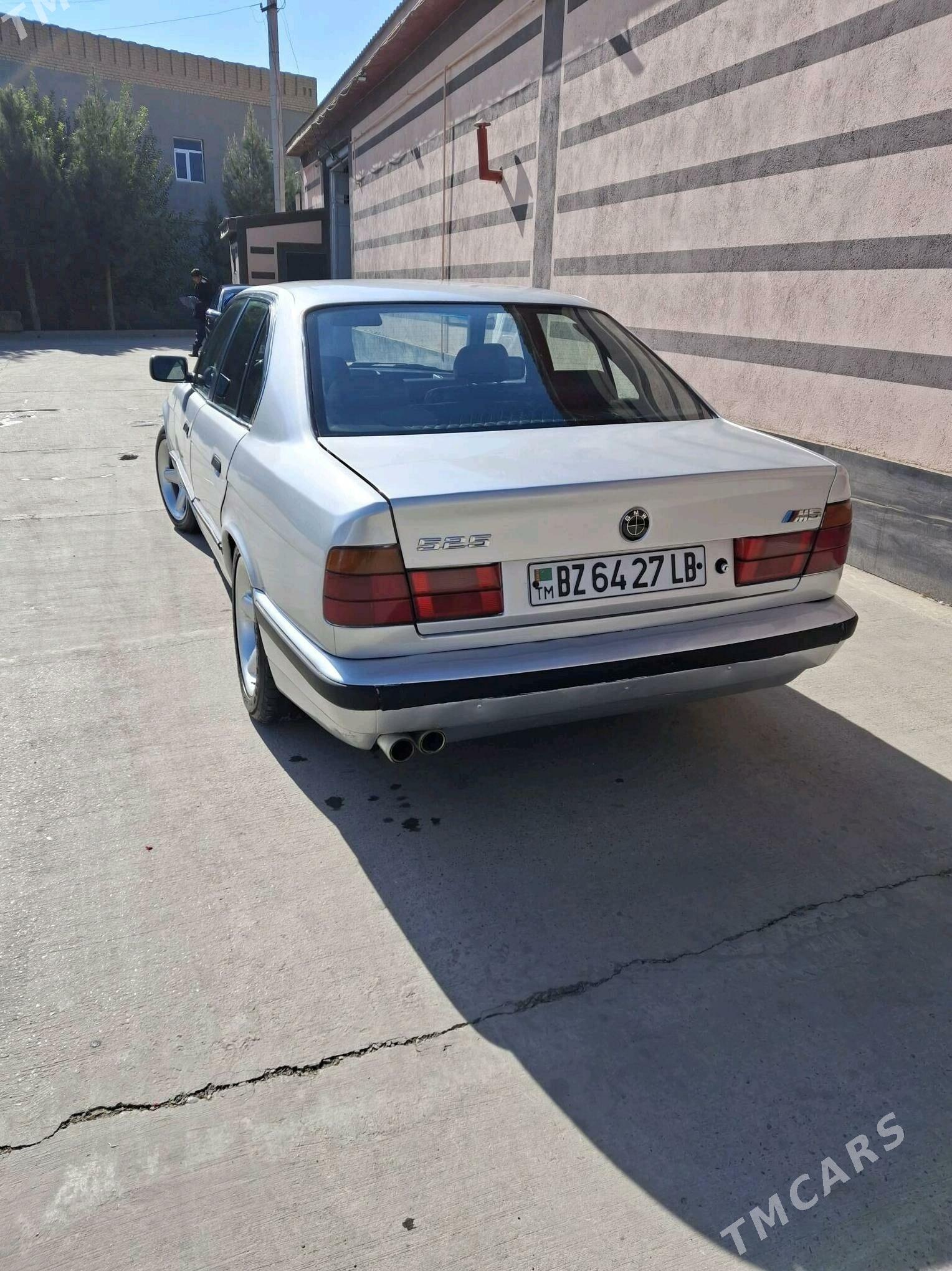 BMW 525 1993 - 49 000 TMT - Туркменабат - img 5
