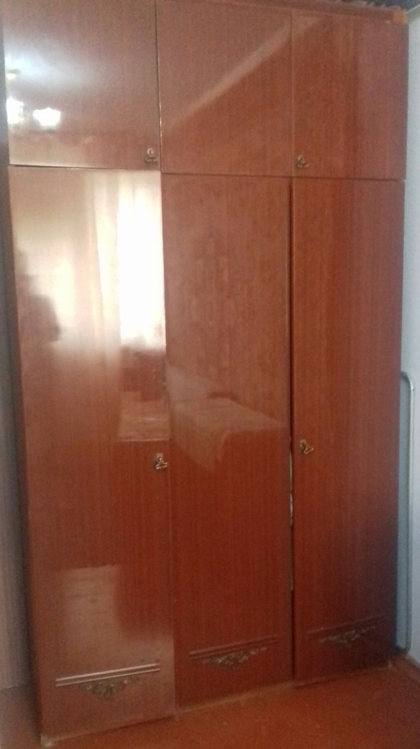 Стол-книжка,стулья,тумбочка - Ашхабад - img 6